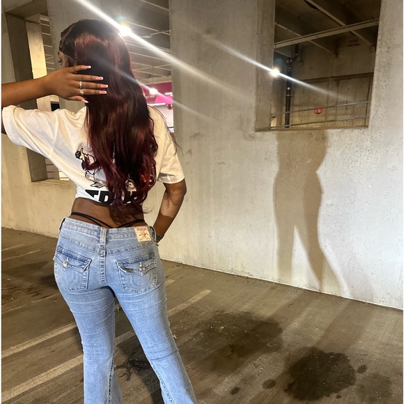 Meet your Posher, Taylor - Picture 1 of 1